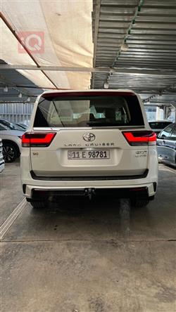 تويوتا لاندكروزر